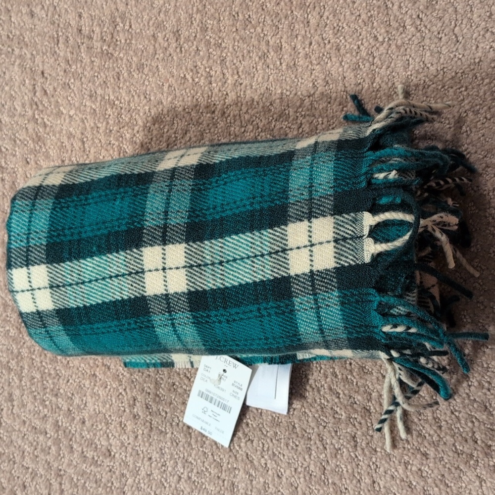 J CREW Green Plaid Scarf NWT